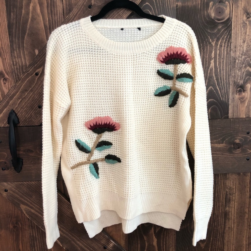 Forever 21 Floral Sweater
